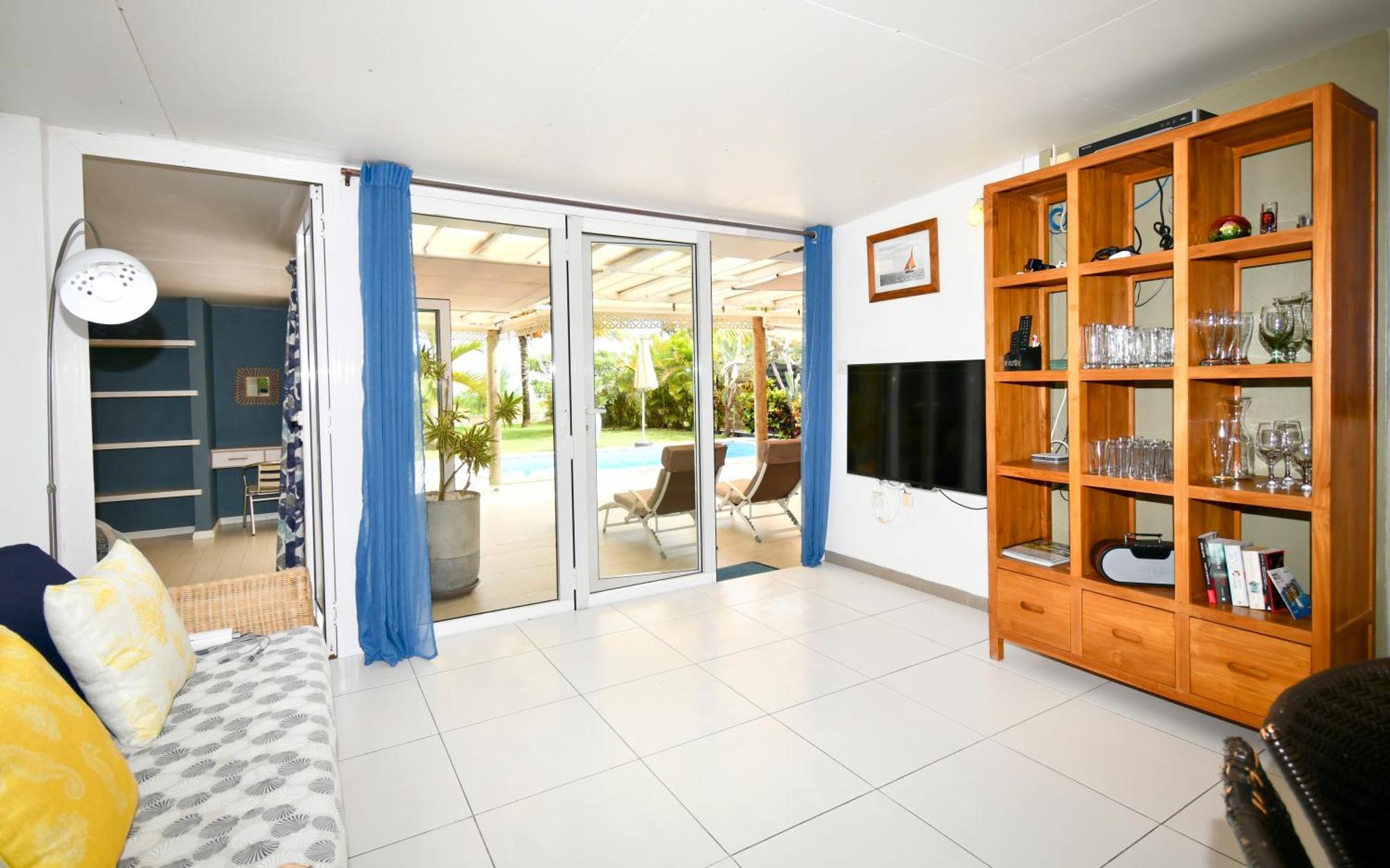 Chalet Kestrel With Pool On The Beach Riambel Εξωτερικό φωτογραφία